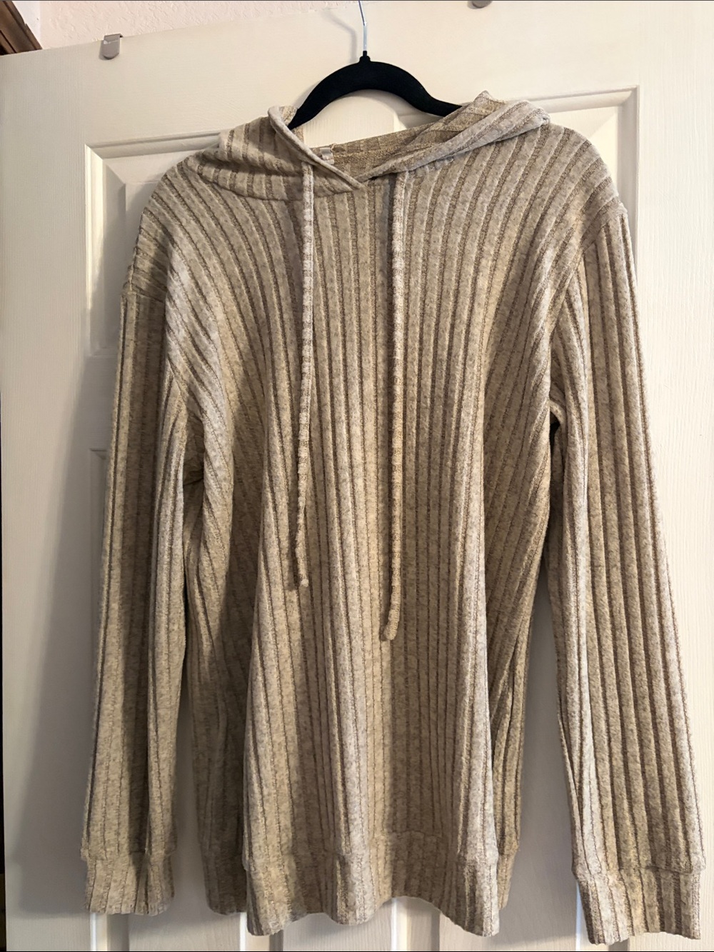 Woman’s  Ribbed Knit Hoodie Sweater - Beige